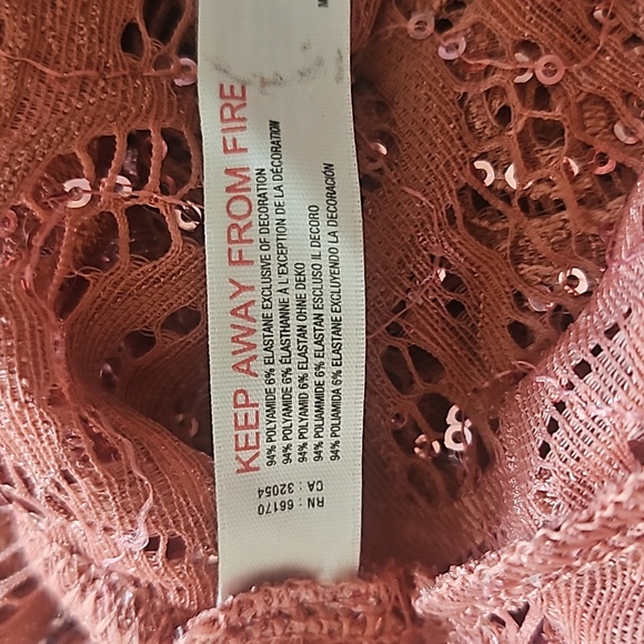 Free People Intimately Women Sequin Flowy Lace Crop Top/Tank Top Size XS/TP - Picture 11 of 11